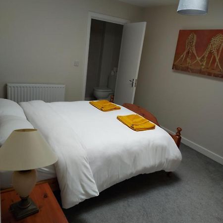 Plaza Suite 61 B Бангор Екстериор снимка