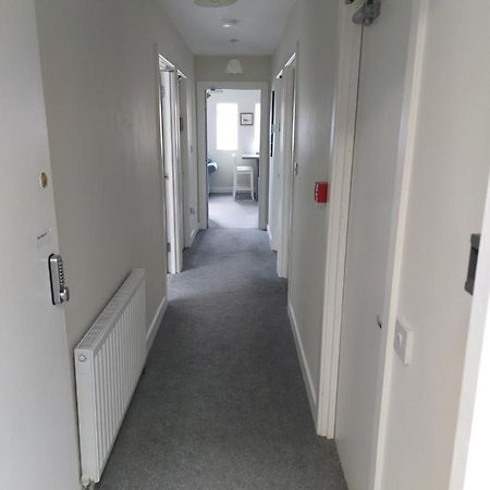 Plaza Suite 61 B Бангор Екстериор снимка
